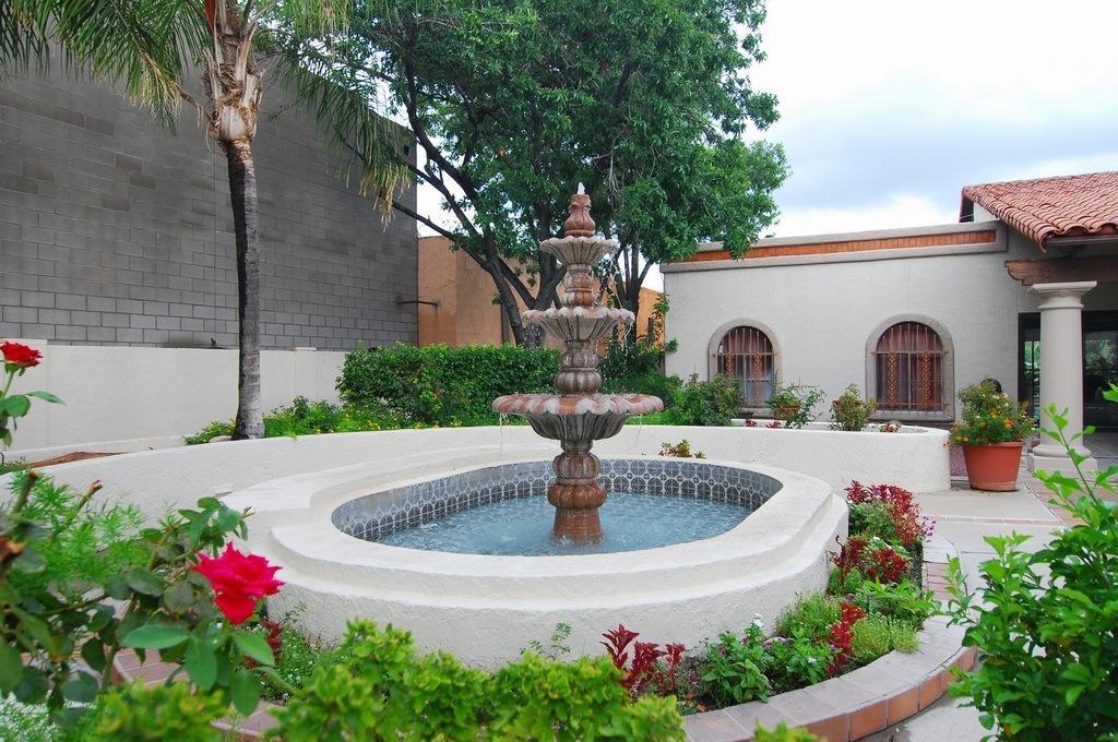 Ramada Tucson East Hotel ภายนอก รูปภาพ