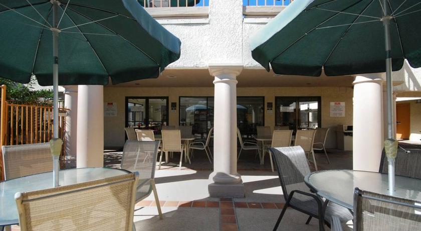 Ramada Tucson East Hotel ภายนอก รูปภาพ
